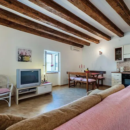 Apartment Aligator Primosten